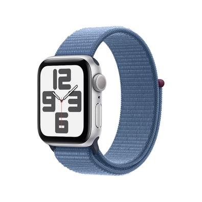 Imagem Apple Watch SE GPS, Caixa Prateada de Alumínio de 44mm, Pulseira Loop Esportiva Azul-Inverno, Neutro em Carbono - MREF3BZ/A