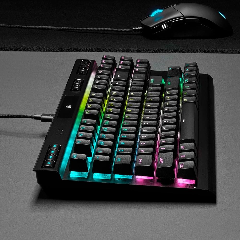 Teclado Mecânico Gamer Corsair K70 RGB | KaBuM!