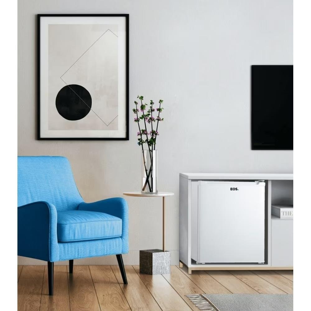 Frigobar EOS Ice Compact EFB50, 47L, 220V, Branco - EFB51 Frigobar EOS Ice Compact EFB50, 47L, 220V, Branco - EFB51