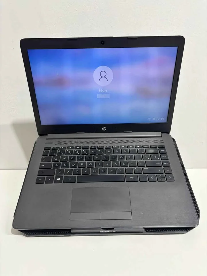 Usado - Notebook Hp 240 G7 | i3 10ª Geração | 8GB | SSD 256gb | Tela 14 - view 3