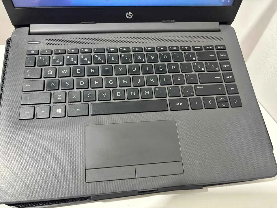 Usado - Notebook Hp 240 G7 | i3 10ª Geração | 8GB | SSD 256gb | Tela 14 - view 5